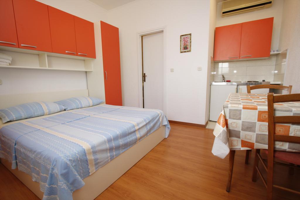 Apartments Lidus Makarska Ruang foto