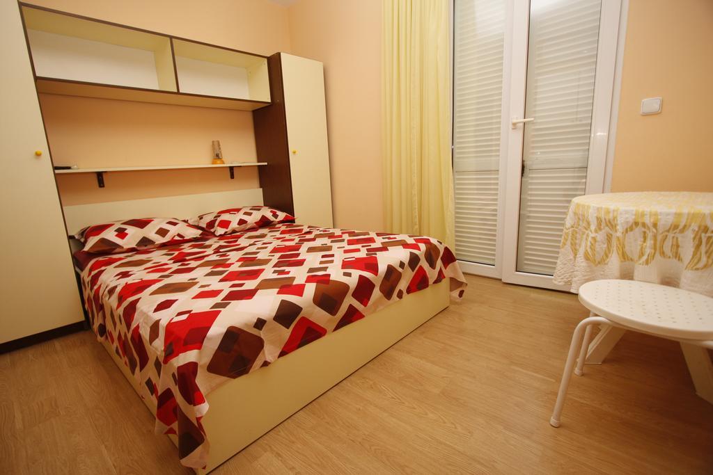 Apartments Lidus Makarska Ruang foto