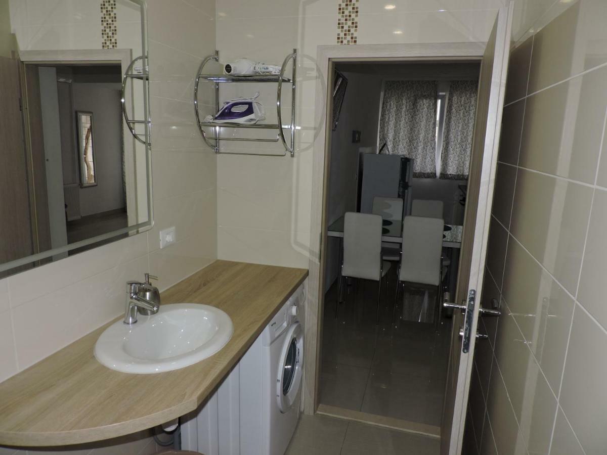 Apartments Lidus Makarska Bagian luar foto