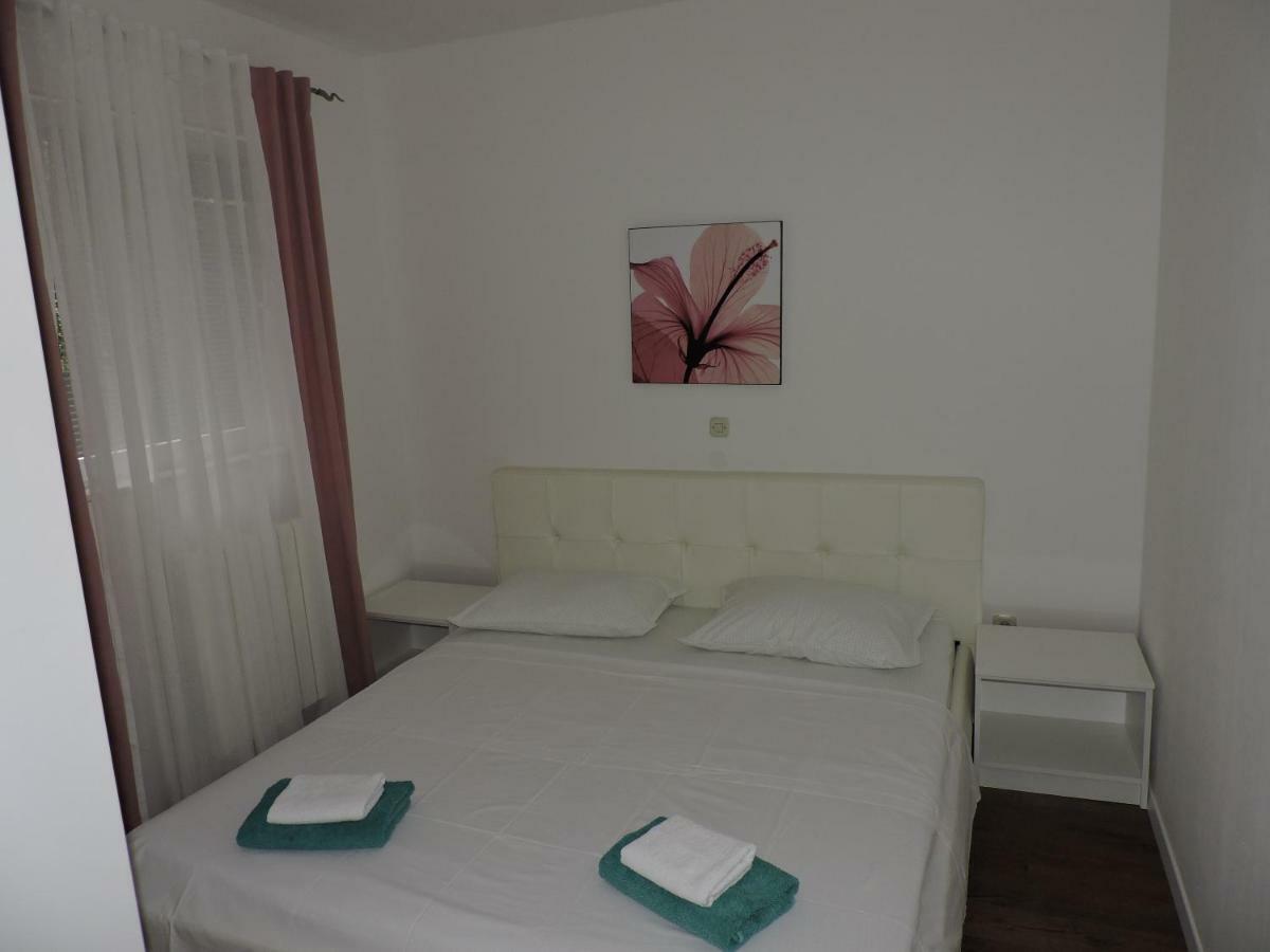 Apartments Lidus Makarska Bagian luar foto