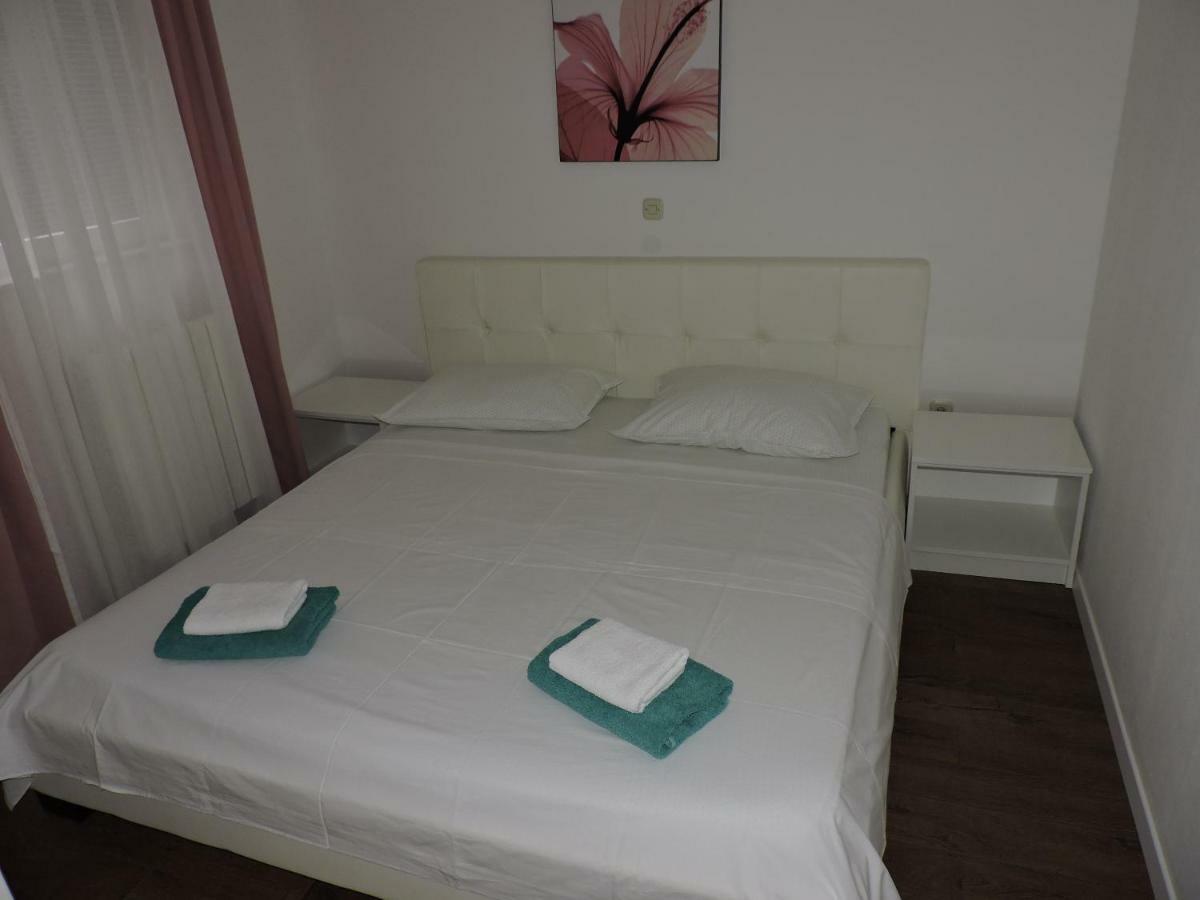 Apartments Lidus Makarska Bagian luar foto